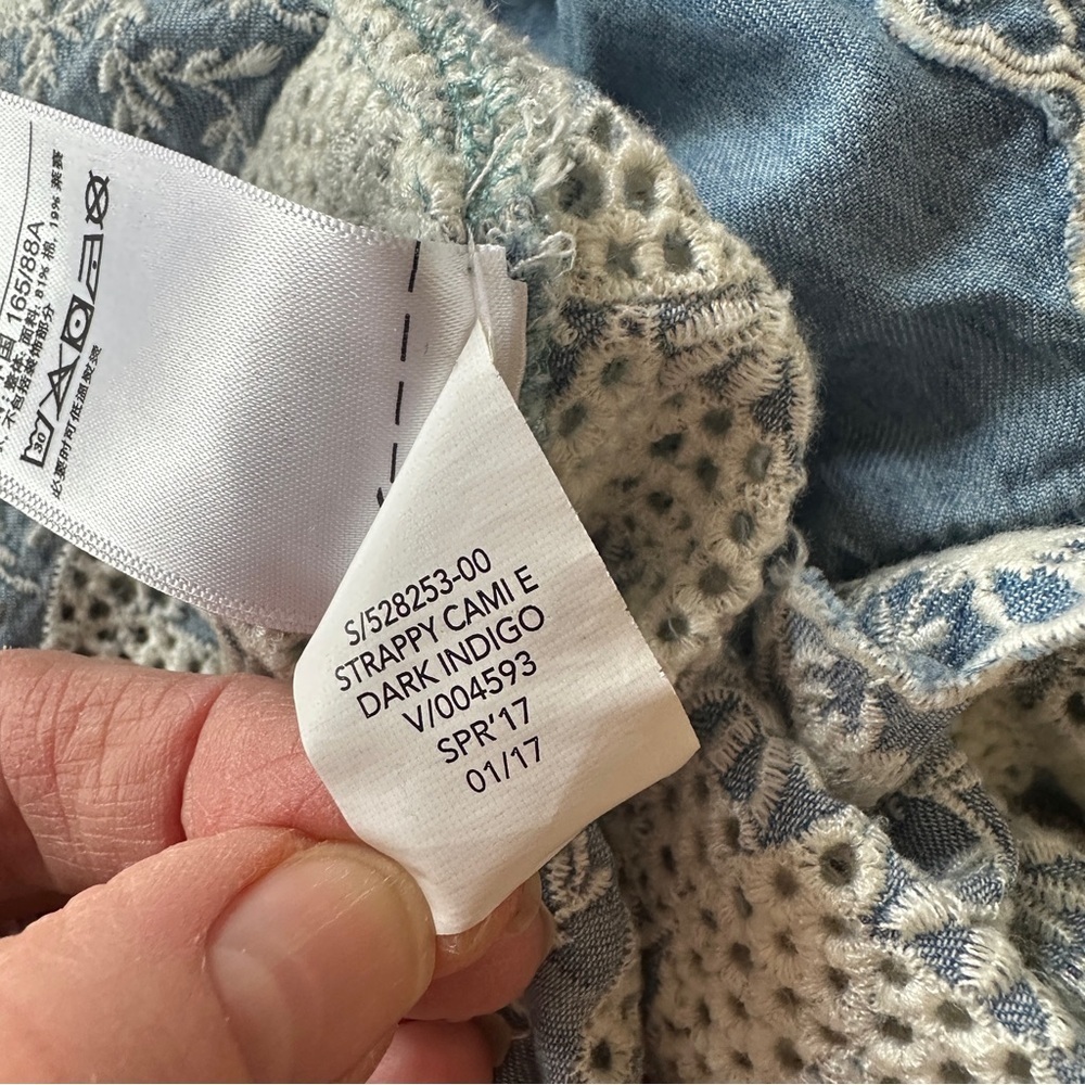 Gap Cami embroidered flowers indigo women 81% COTON, 19% LYOCELL, - Picture 8 of 9